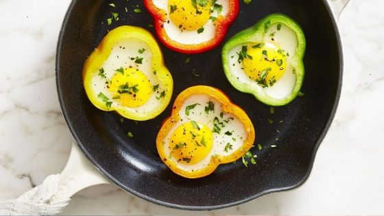 Ochiuri cu ardei gras